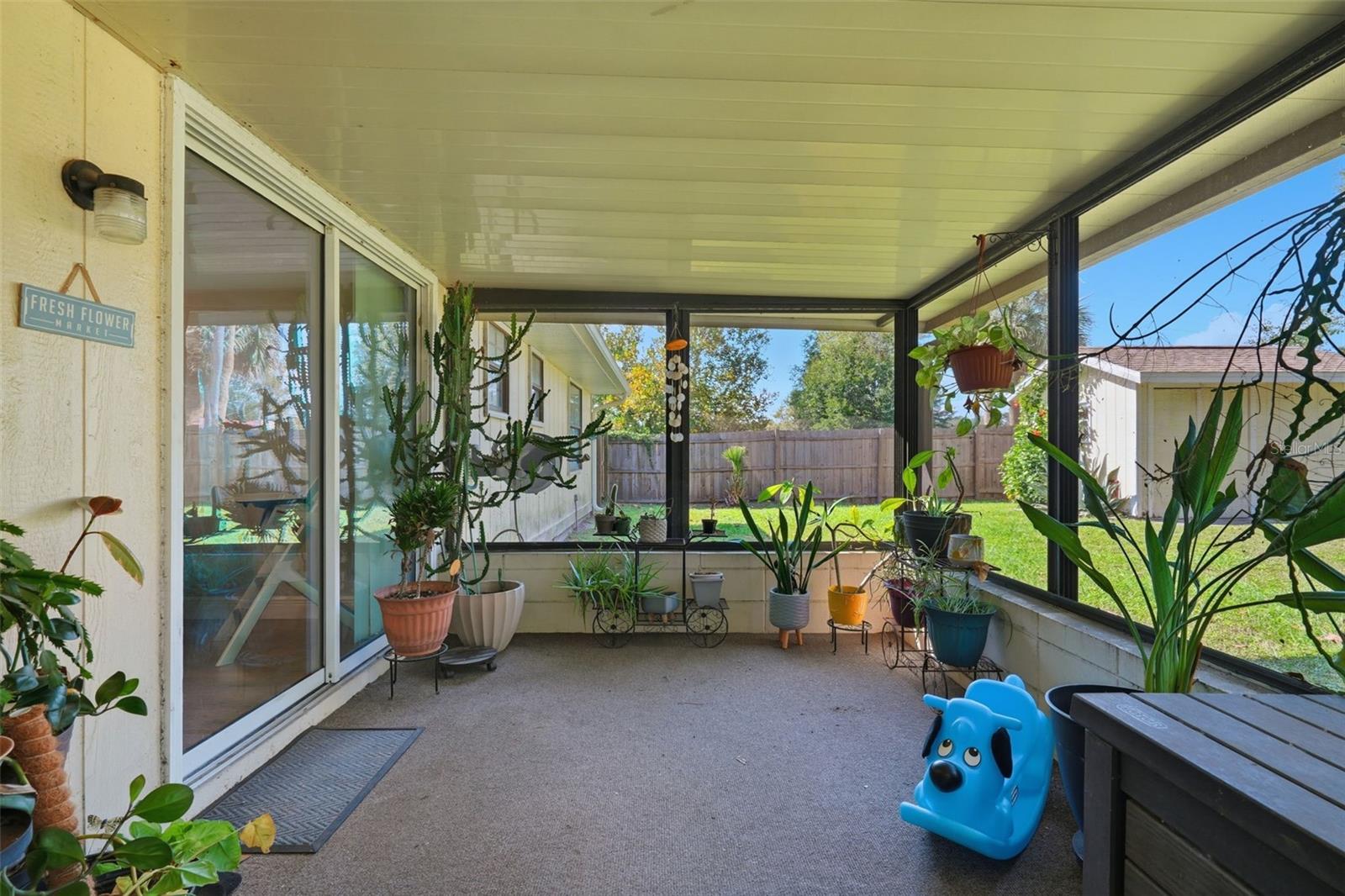 STONE HILL - Residential