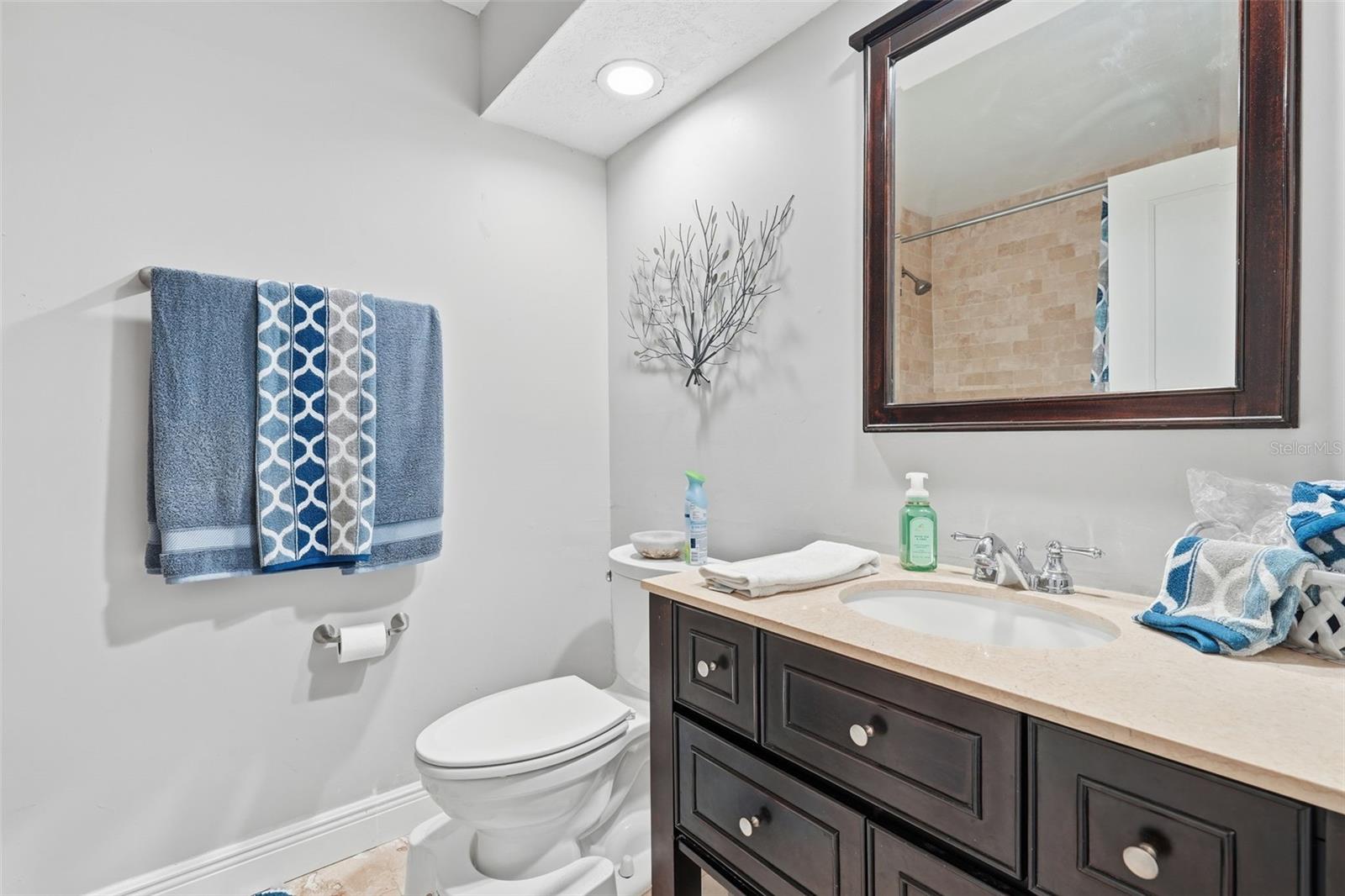 STONE HILL - Residential