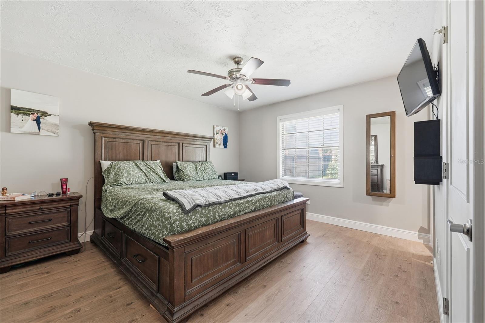 STONE HILL - Residential