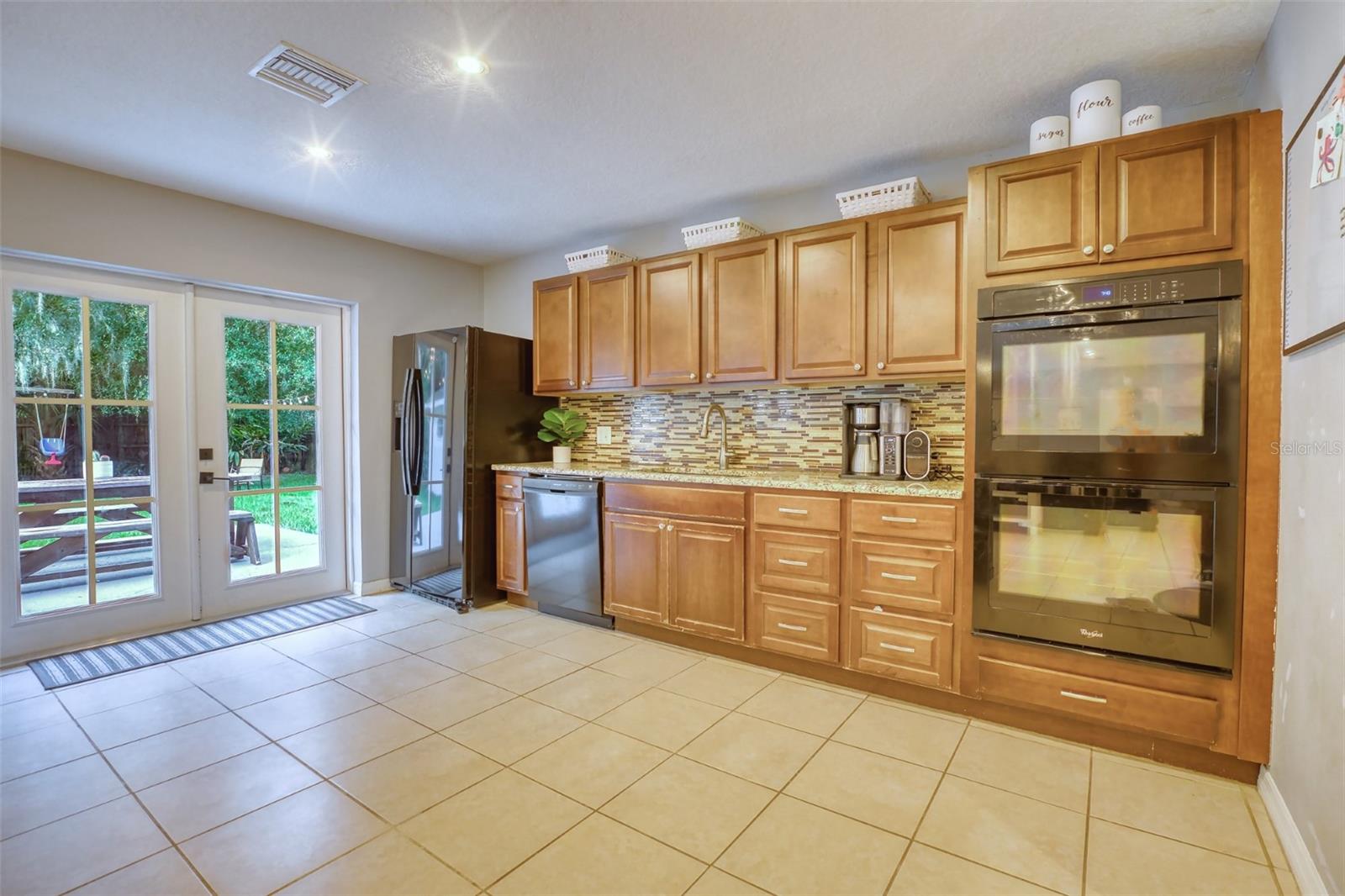 398 PALM DRIVE