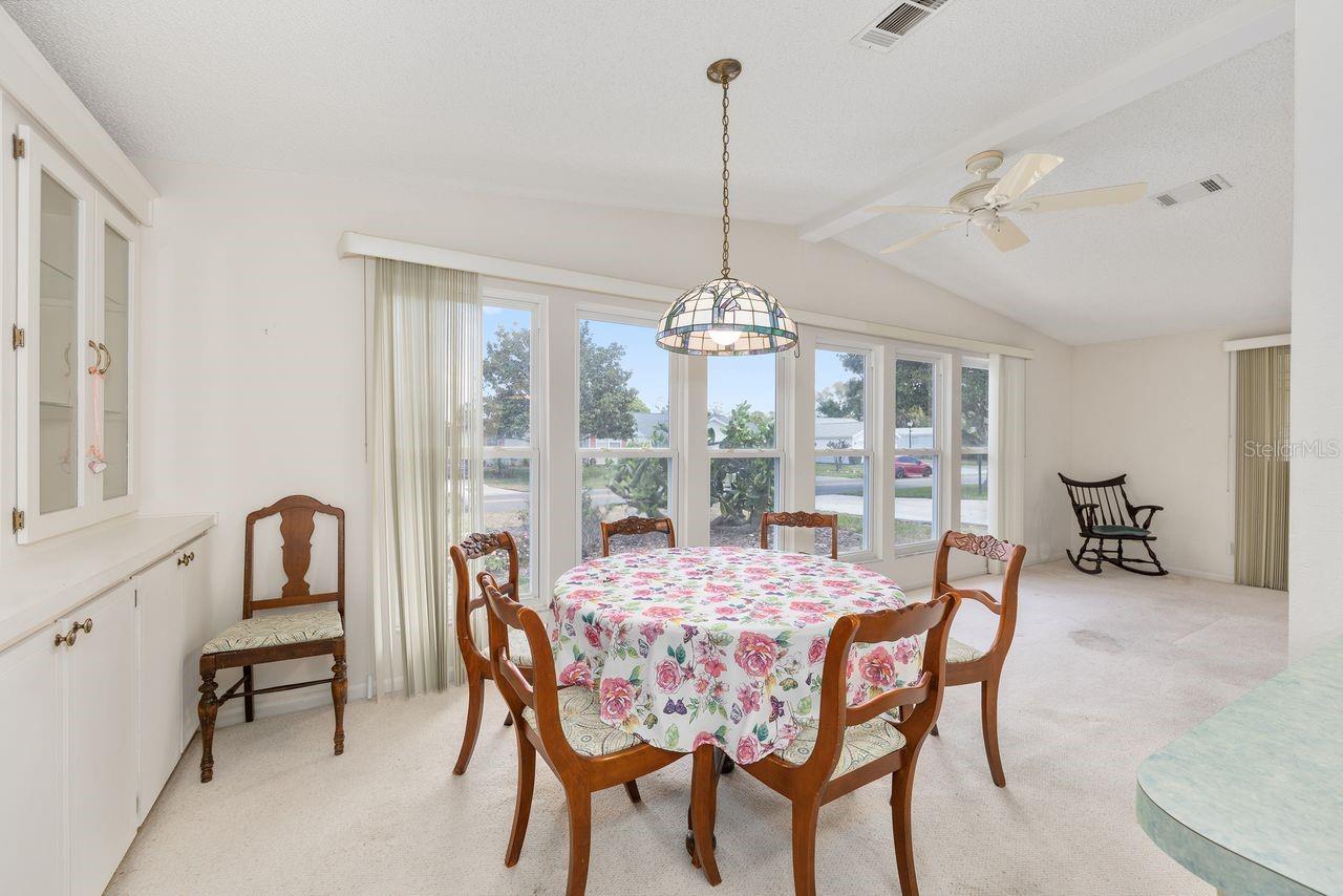 LADY LAKE ORANGE BLOSSOM GARDENS UNIT 13 - Residential