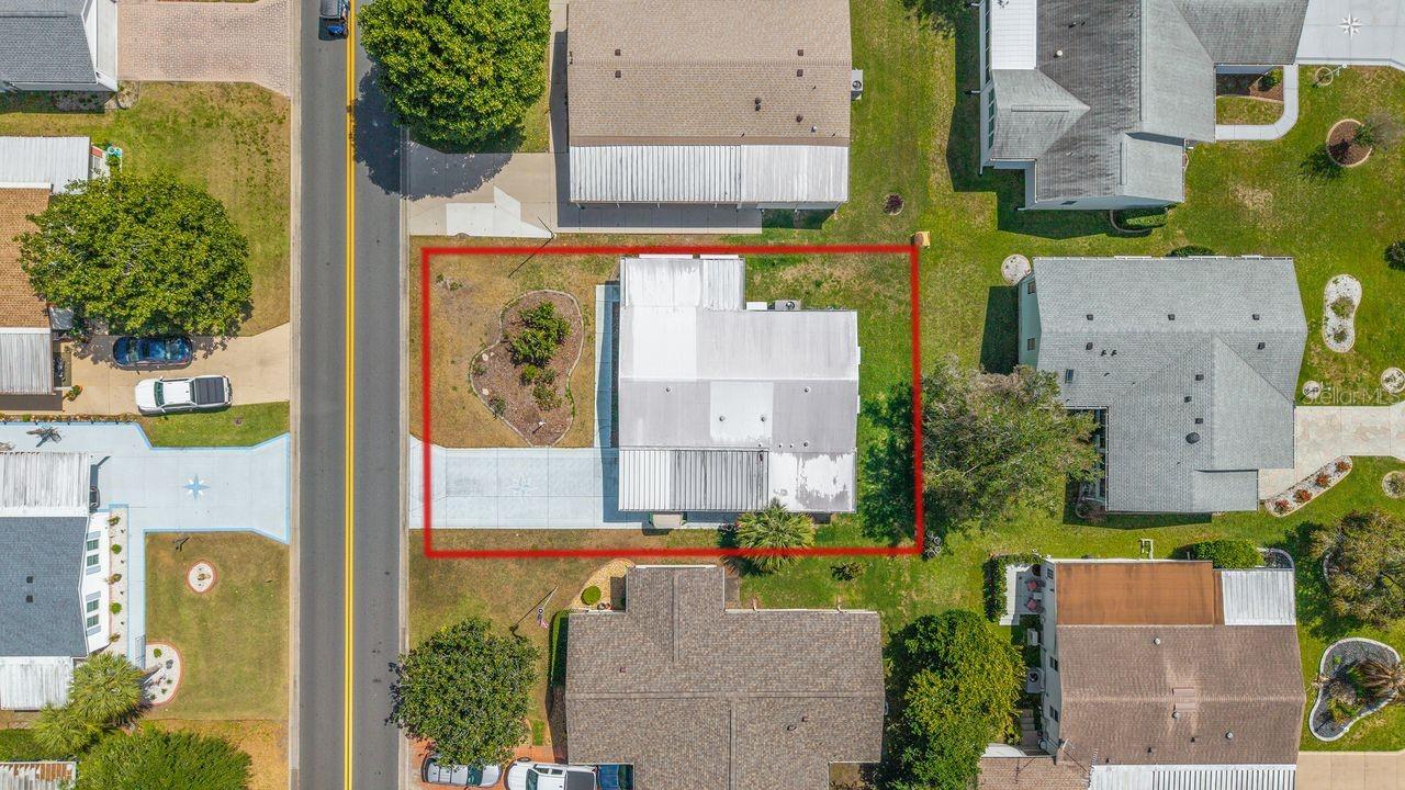 LADY LAKE ORANGE BLOSSOM GARDENS UNIT 13 - Residential