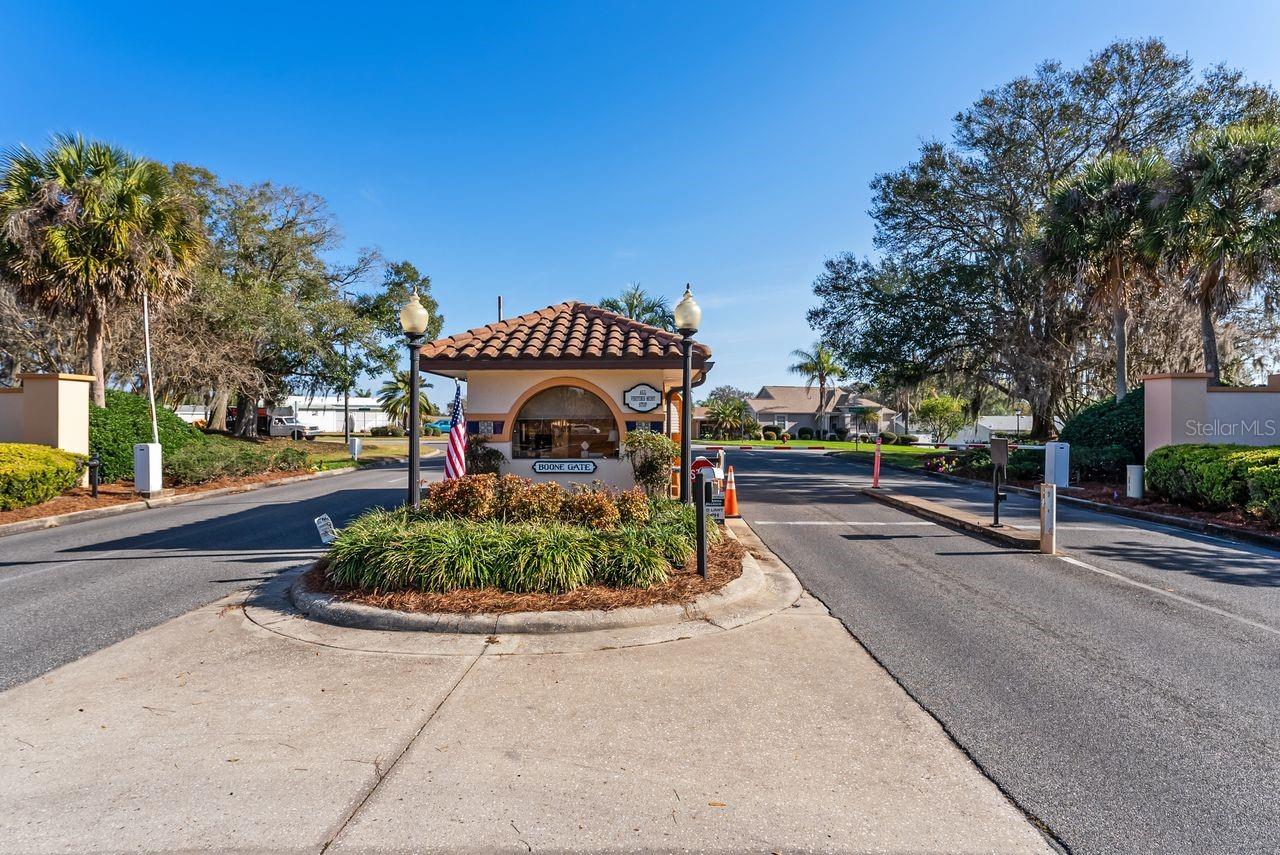 LADY LAKE ORANGE BLOSSOM GARDENS UNIT 13 - Residential