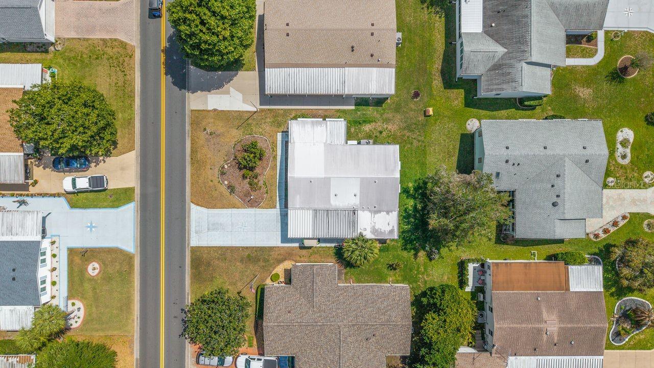 LADY LAKE ORANGE BLOSSOM GARDENS UNIT 13 - Residential