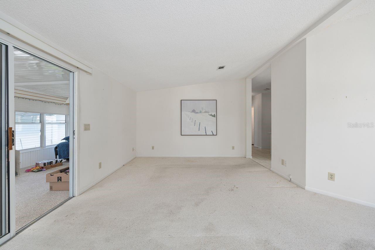 LADY LAKE ORANGE BLOSSOM GARDENS UNIT 13 - Residential