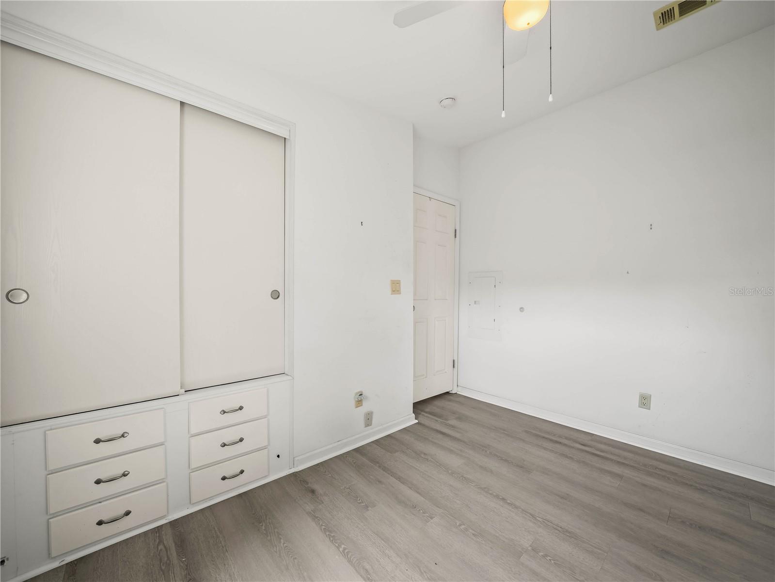 SADDLEBAG - Residential