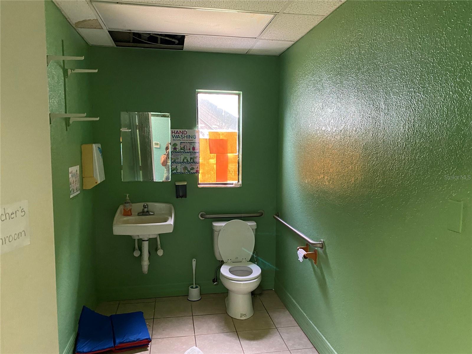 FROSTPROOF IN US - Commercial Sale