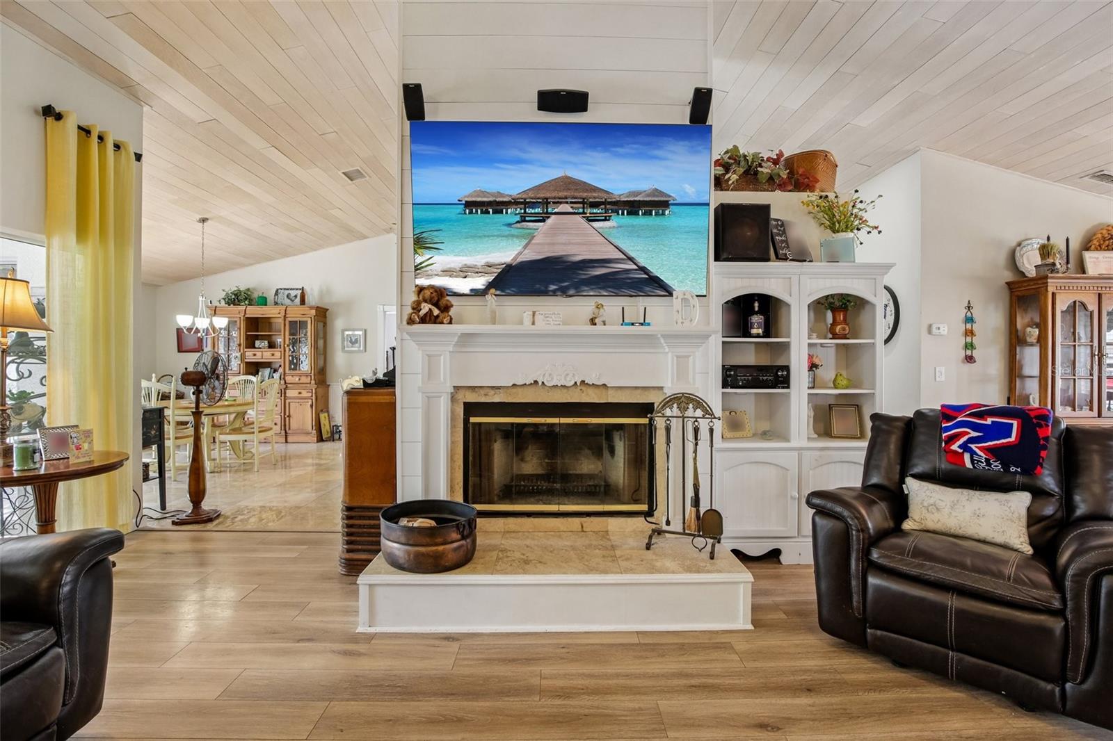 SUN CITY CENTER UNIT 35 - Residential