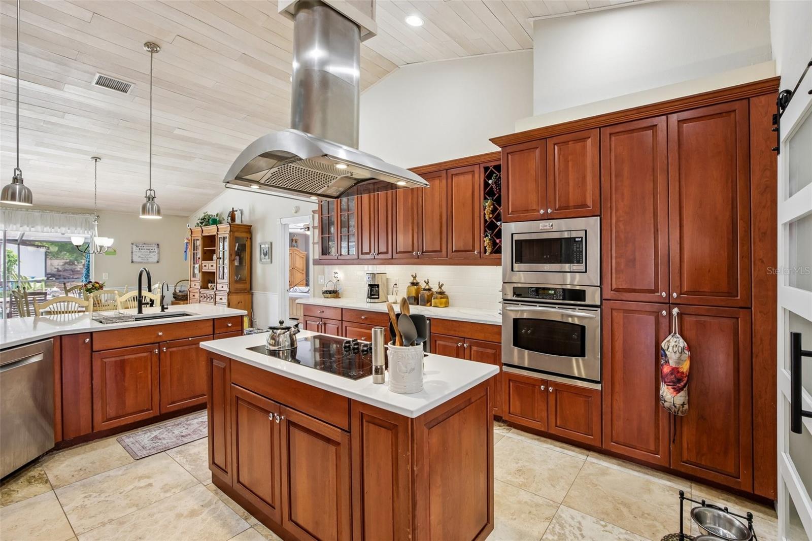 SUN CITY CENTER UNIT 35 - Residential