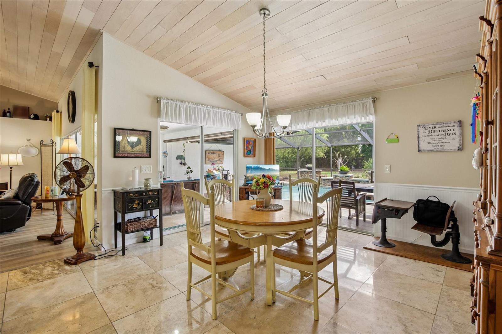 SUN CITY CENTER UNIT 35 - Residential