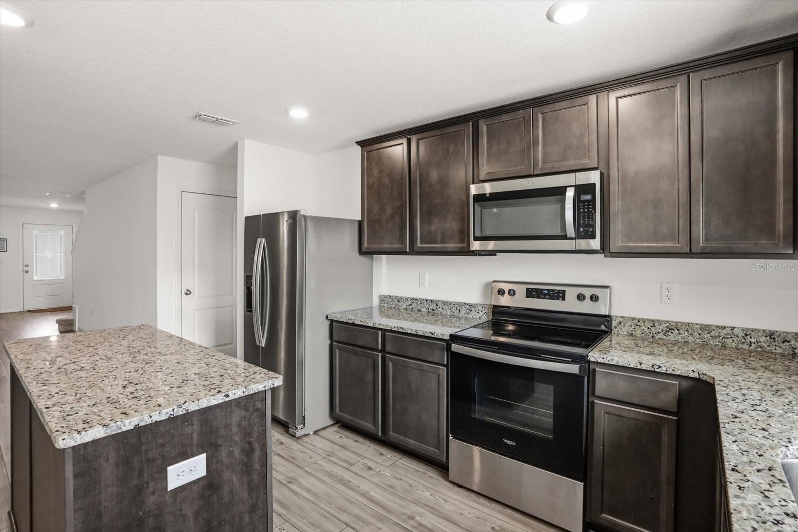 HAMLETS/TAVARES - Residential