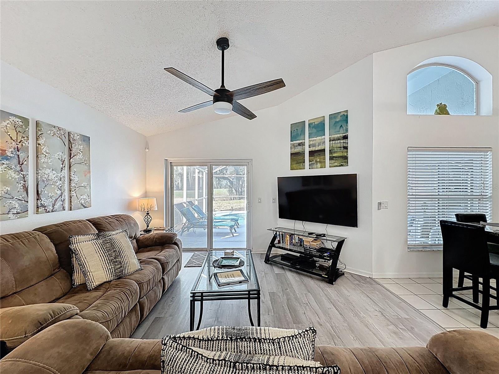 SOUTHERN DUNES ESTATES - Residential