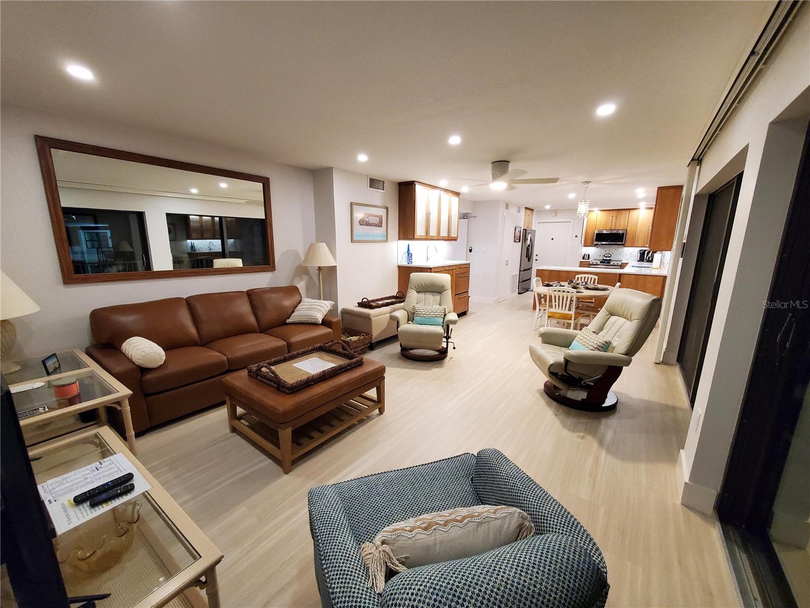 OCEAN REEF VILLAS - Residential Lease