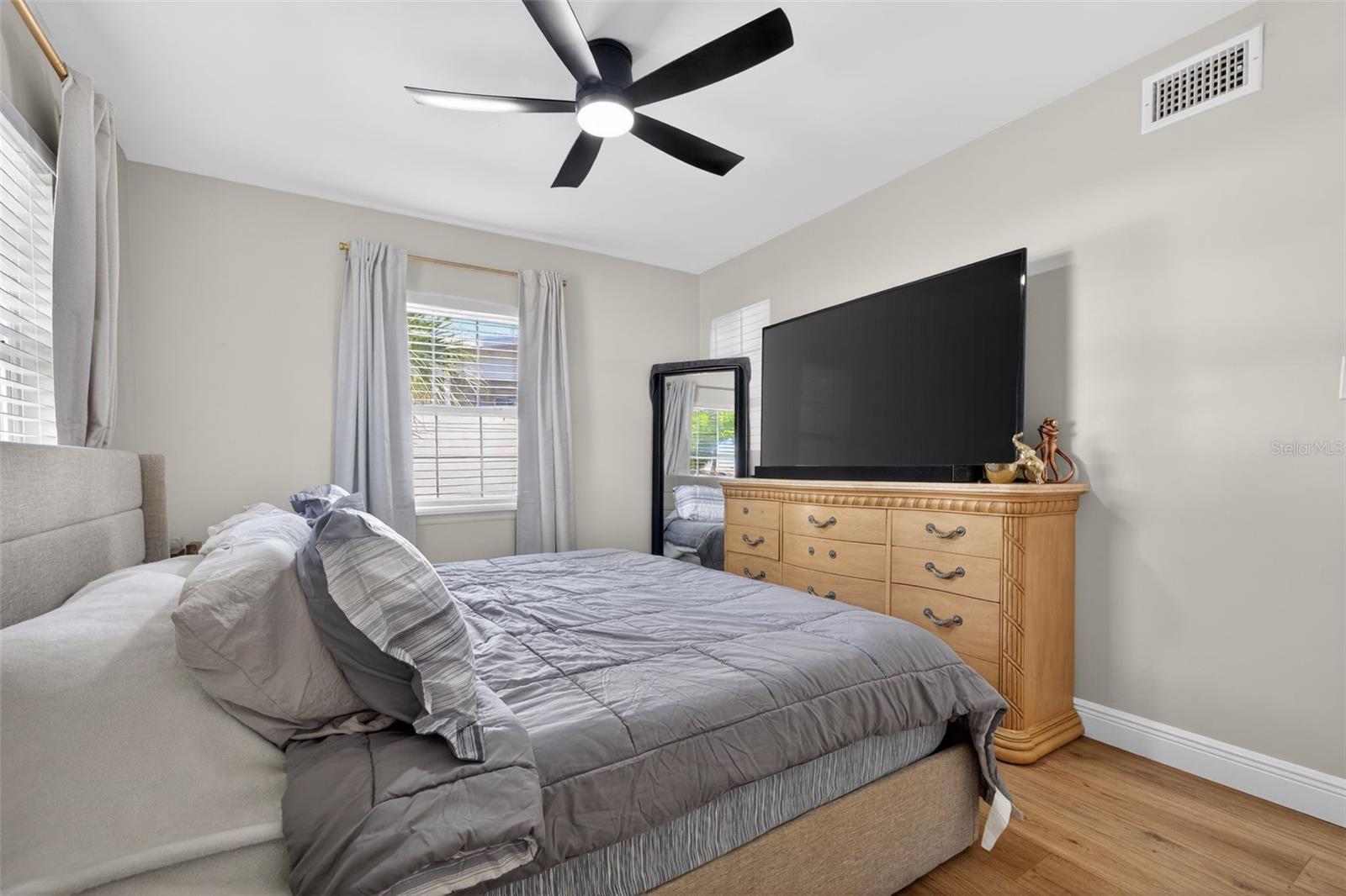 LEWIS ISLAND SEC 1 - Residential