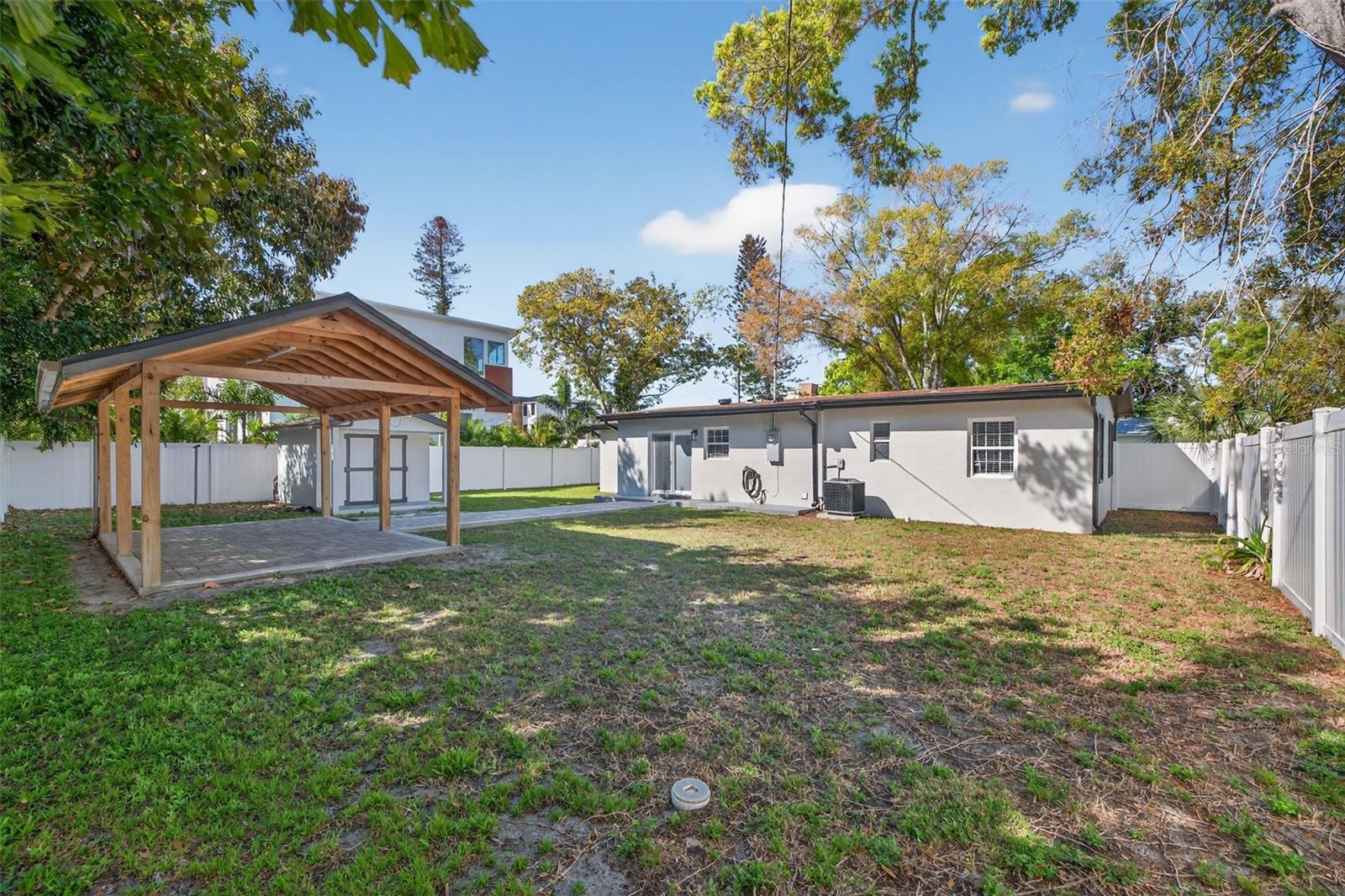 LEWIS ISLAND SEC 1 - Residential