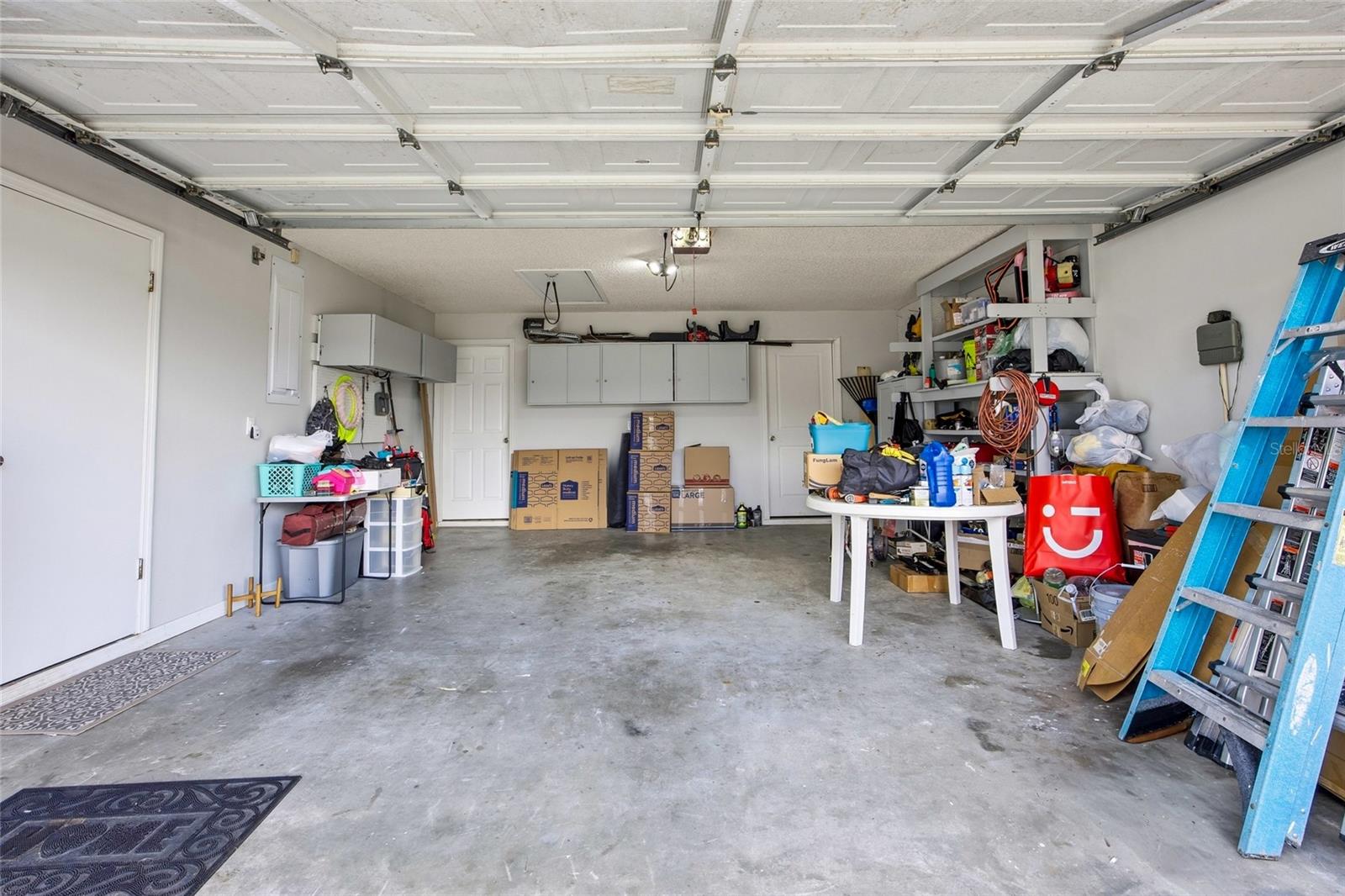 MARION OAKS - Residential