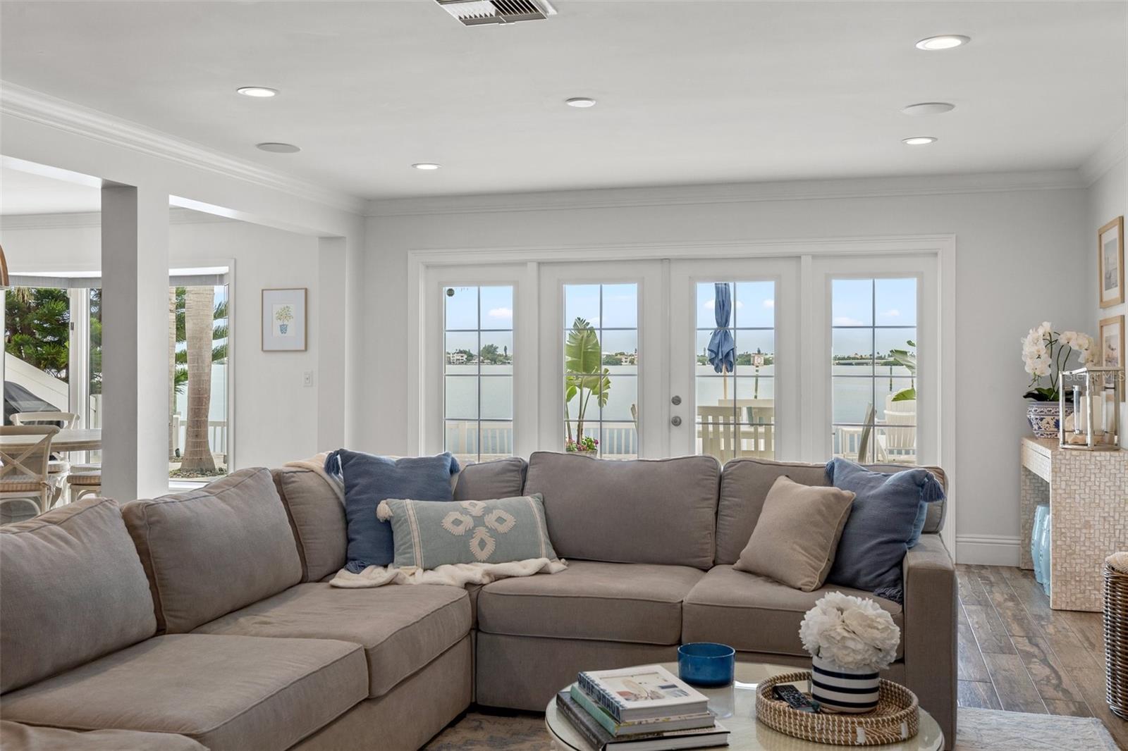 HARBOR BLUFFS SEC 4 - Residential