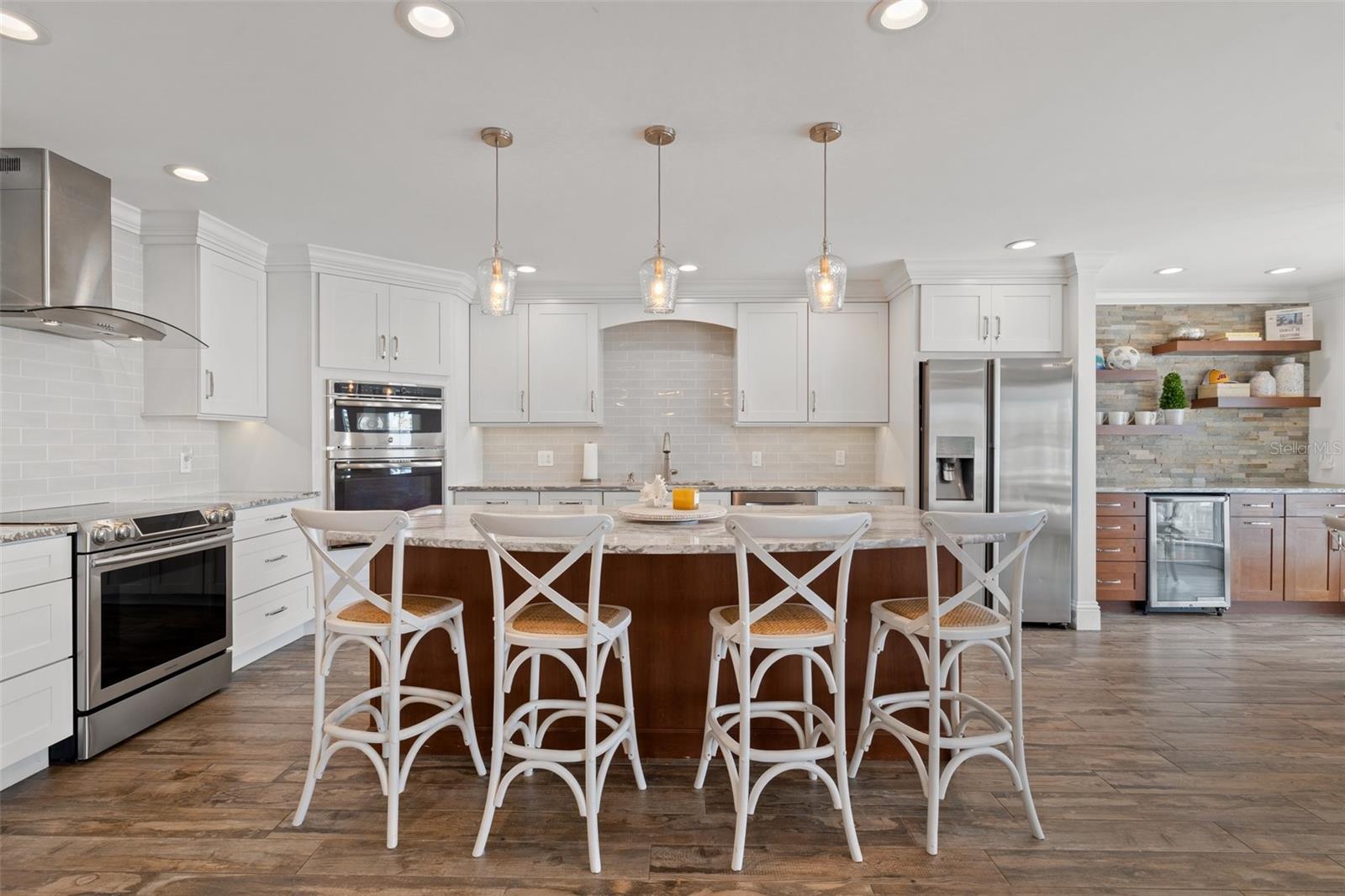 HARBOR BLUFFS SEC 4 - Residential