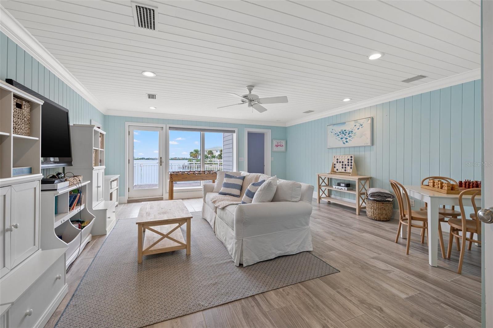 HARBOR BLUFFS SEC 4 - Residential