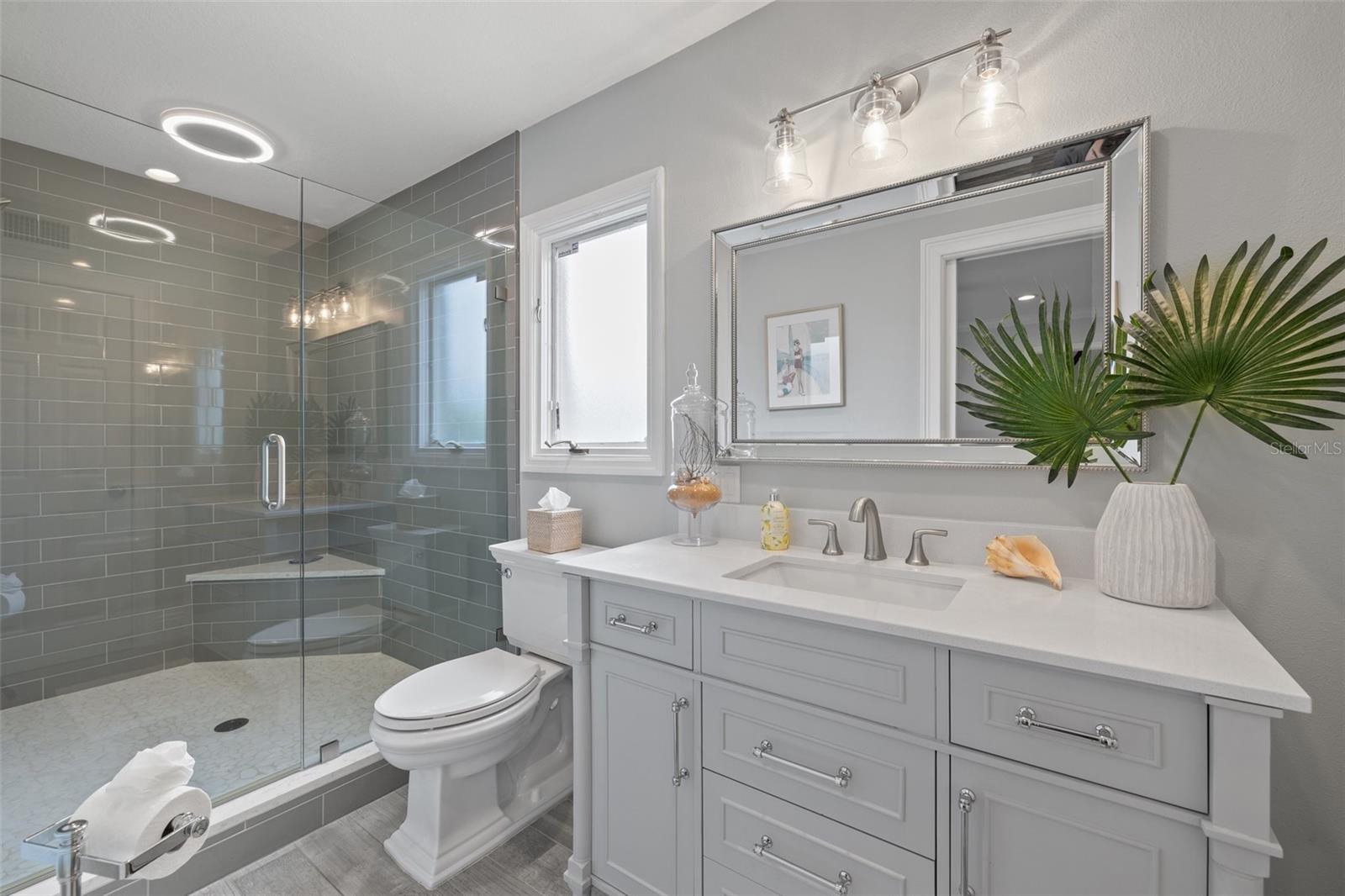 HARBOR BLUFFS SEC 4 - Residential