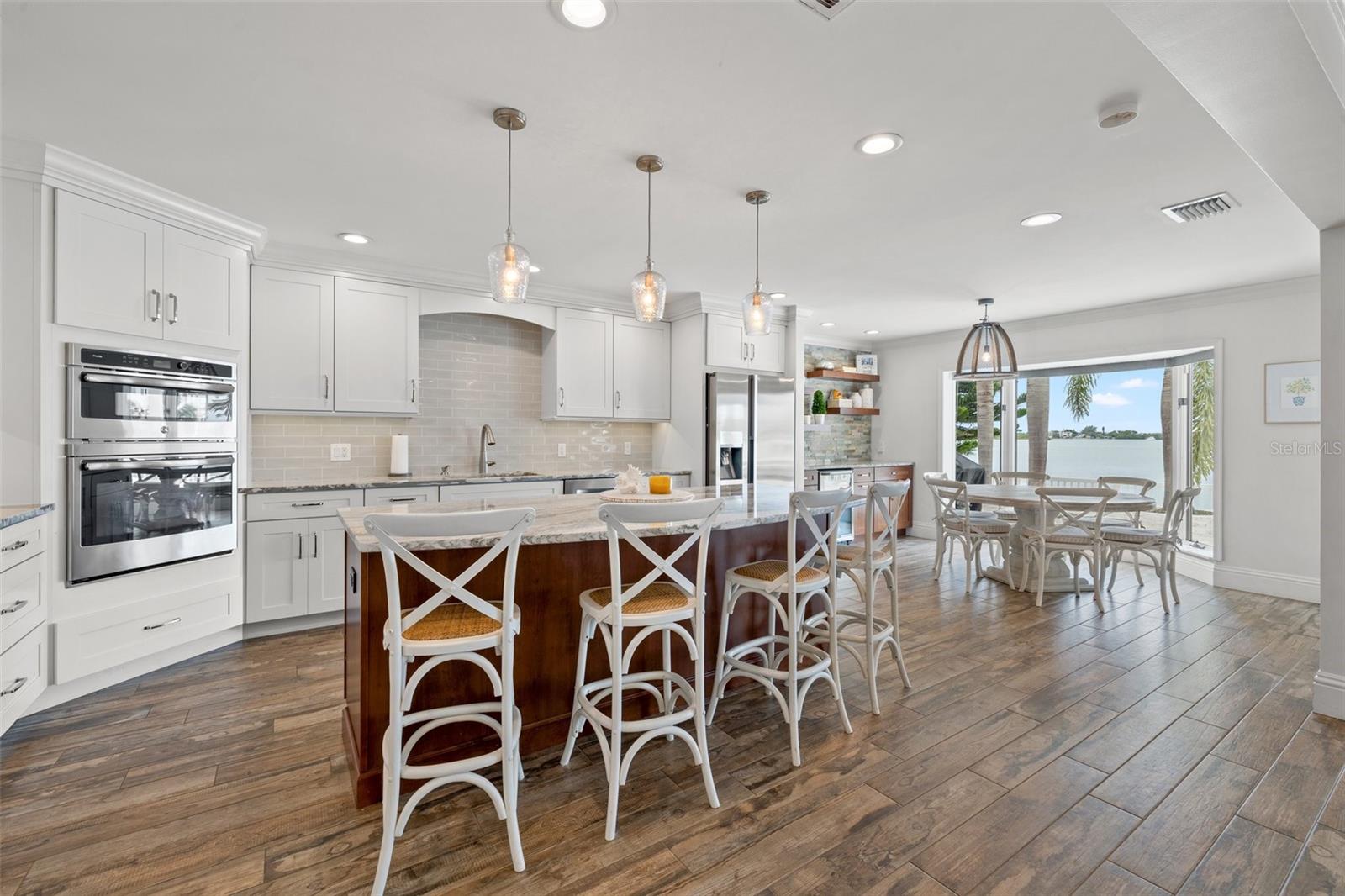 HARBOR BLUFFS SEC 4 - Residential