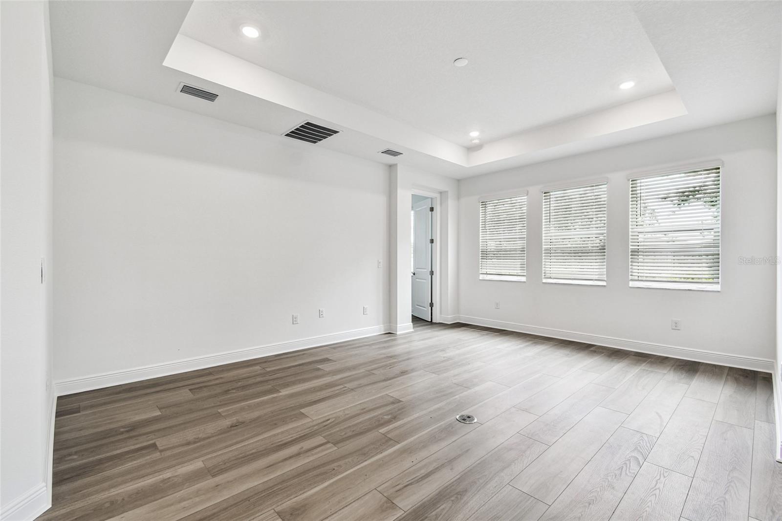 SWEETWATER AT LAKEWOOD RANCH - Residential