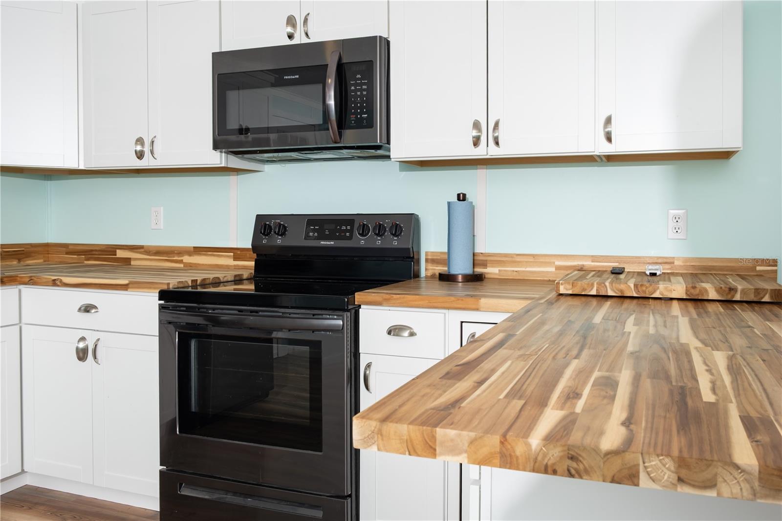 TRACYS POINT - Residential