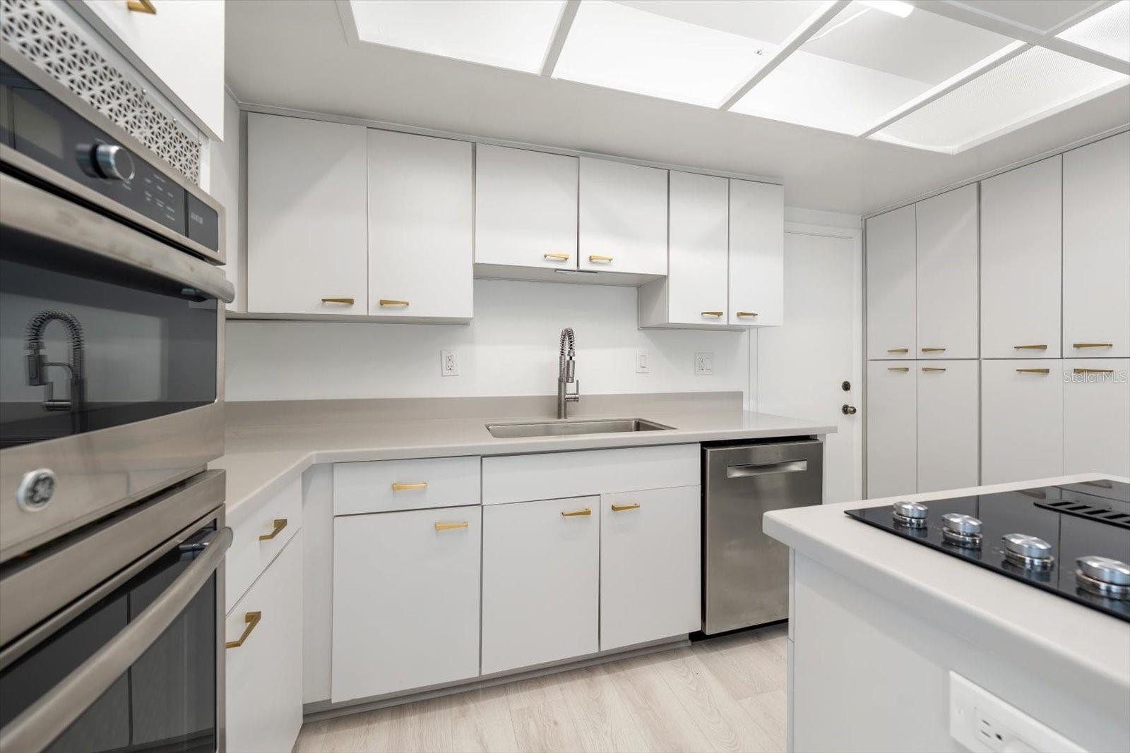 HARBOR BLUFFS SEC 1 - Residential