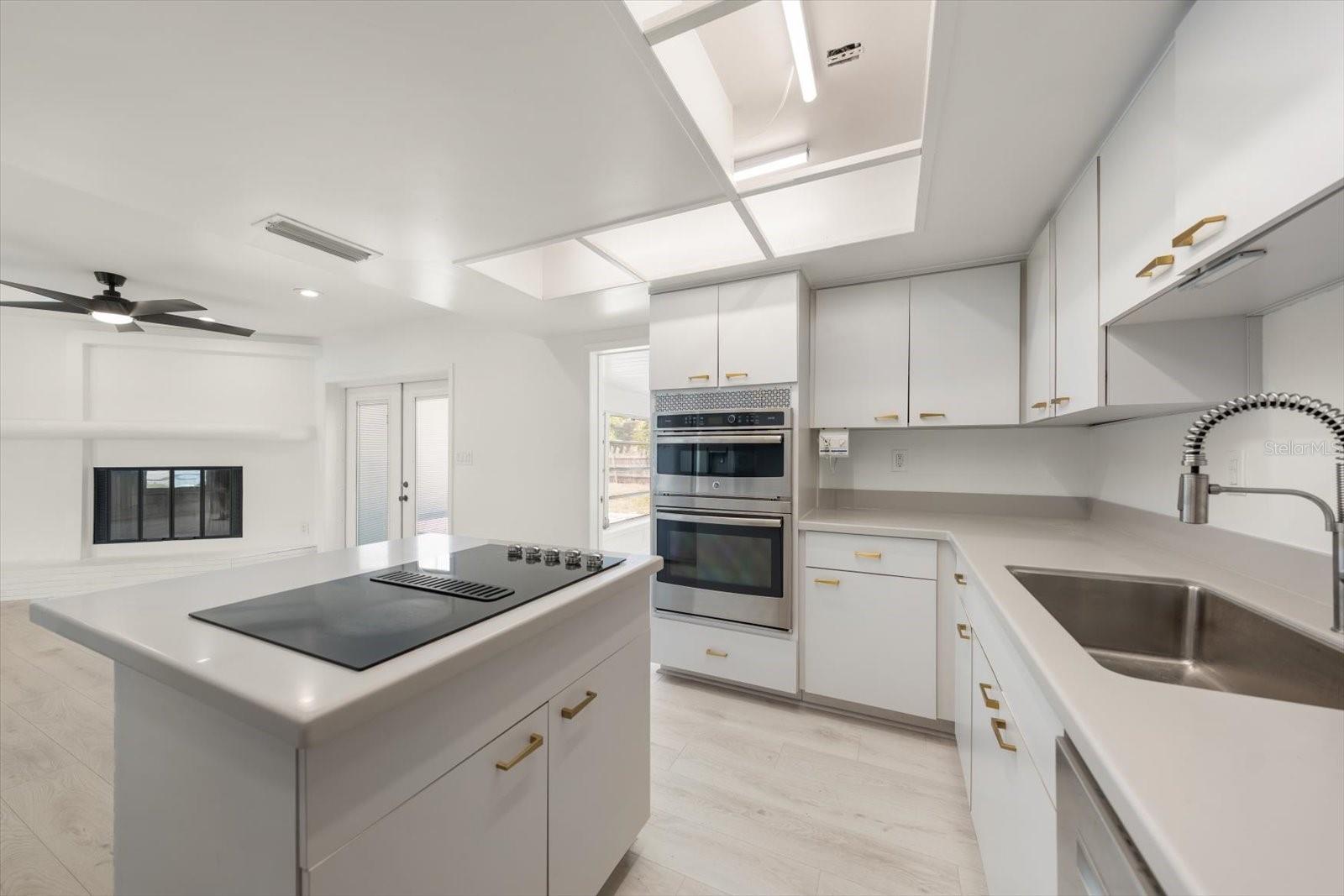 HARBOR BLUFFS SEC 1 - Residential