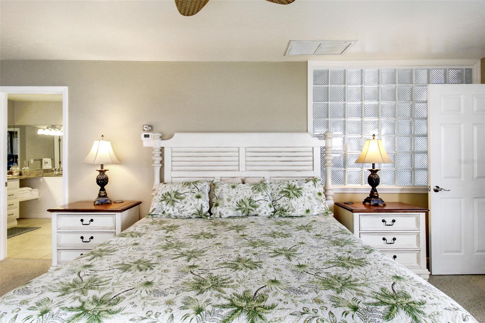 GULF & BAY CLUB BAYSIDE - Residential Lease