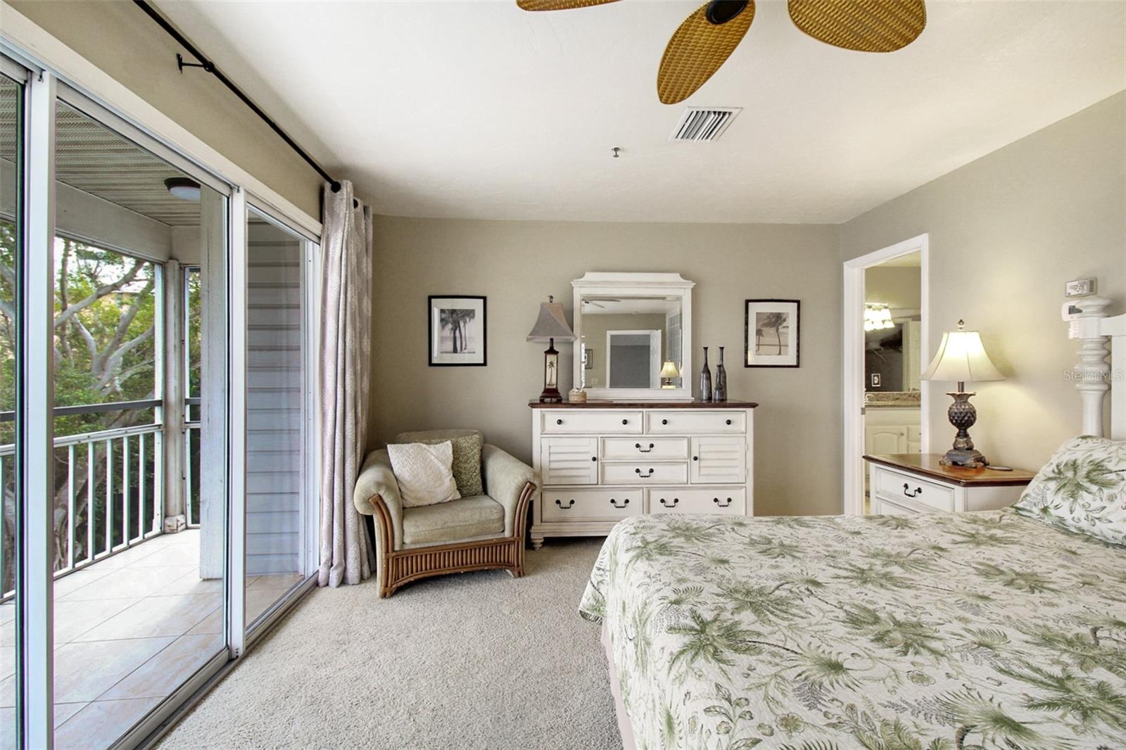 GULF & BAY CLUB BAYSIDE - Residential Lease