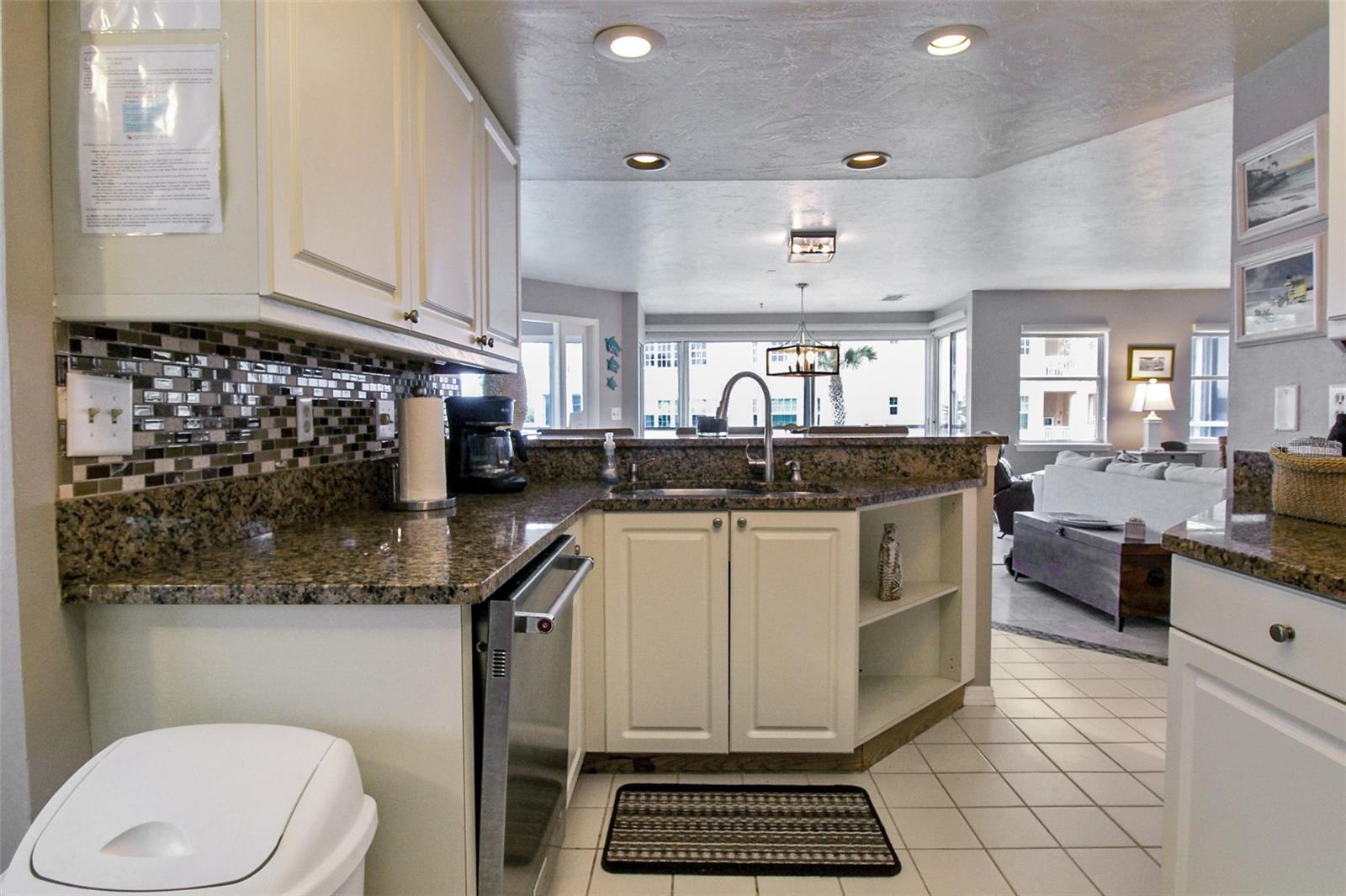 GULF & BAY CLUB BAYSIDE - Residential Lease