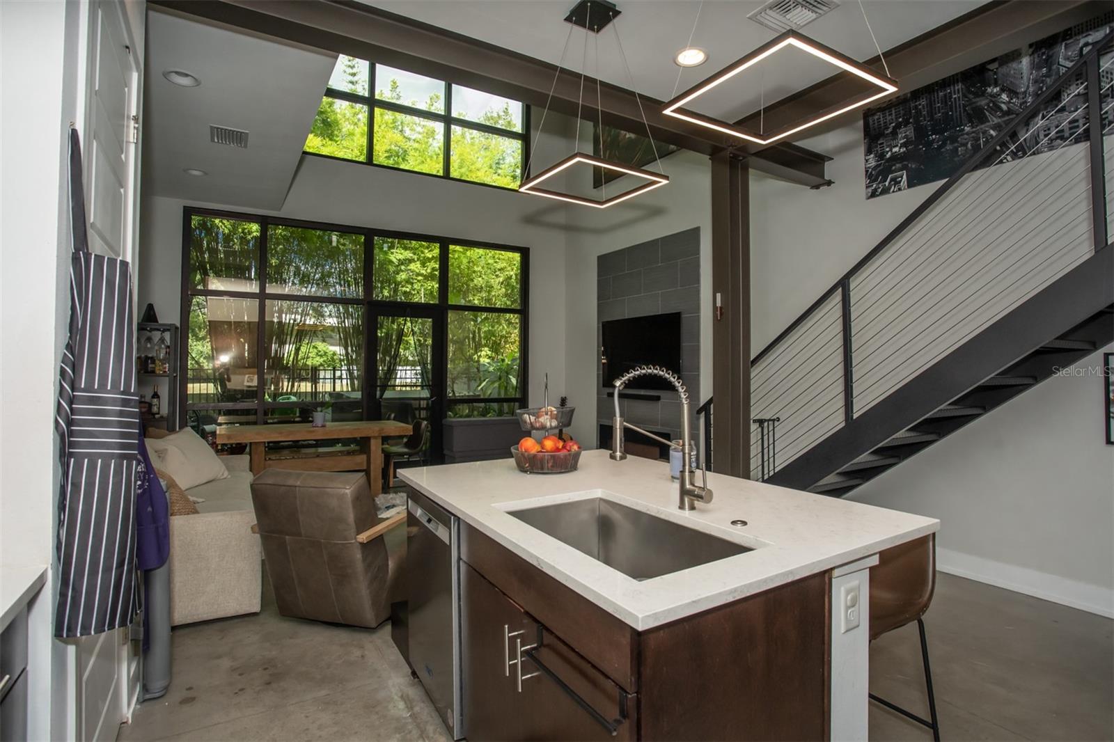 CARROLLWOOD CROSSINGS 2 - Residential Lease