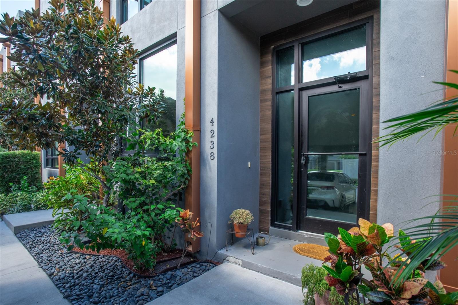 CARROLLWOOD CROSSINGS 2 - Residential Lease