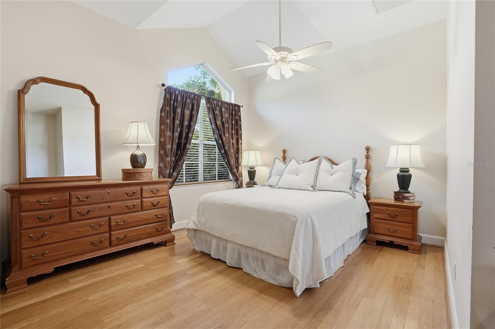 TOREY PINES - Residential