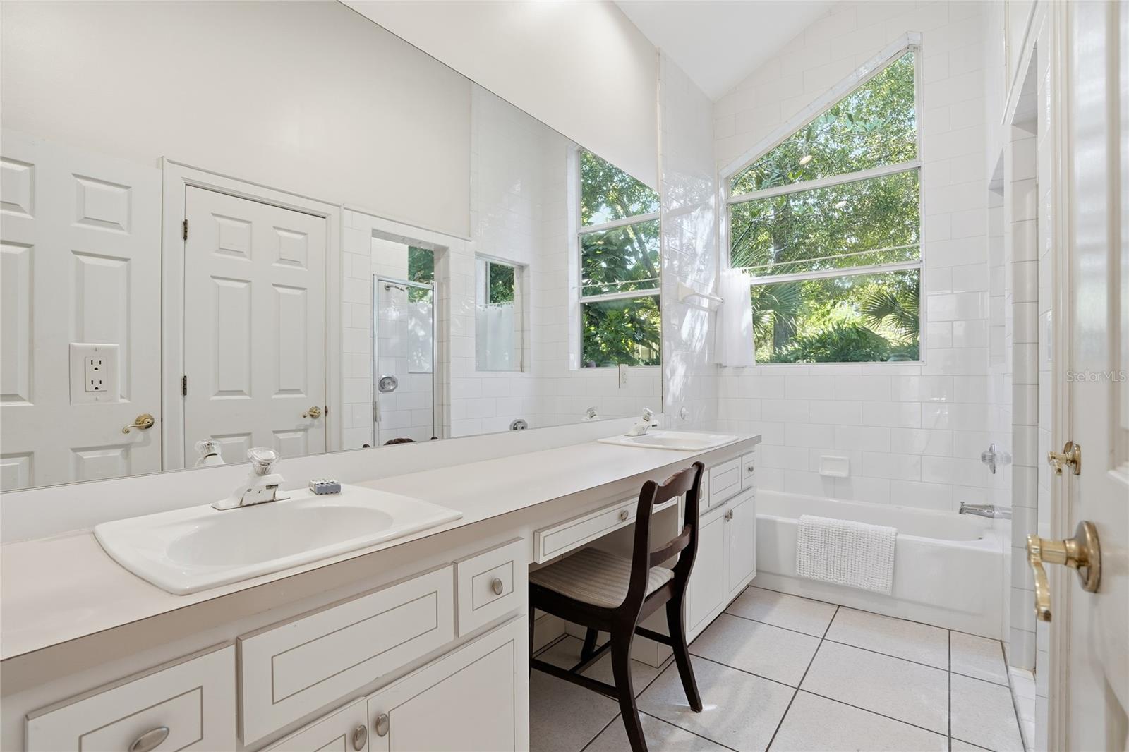 TOREY PINES - Residential