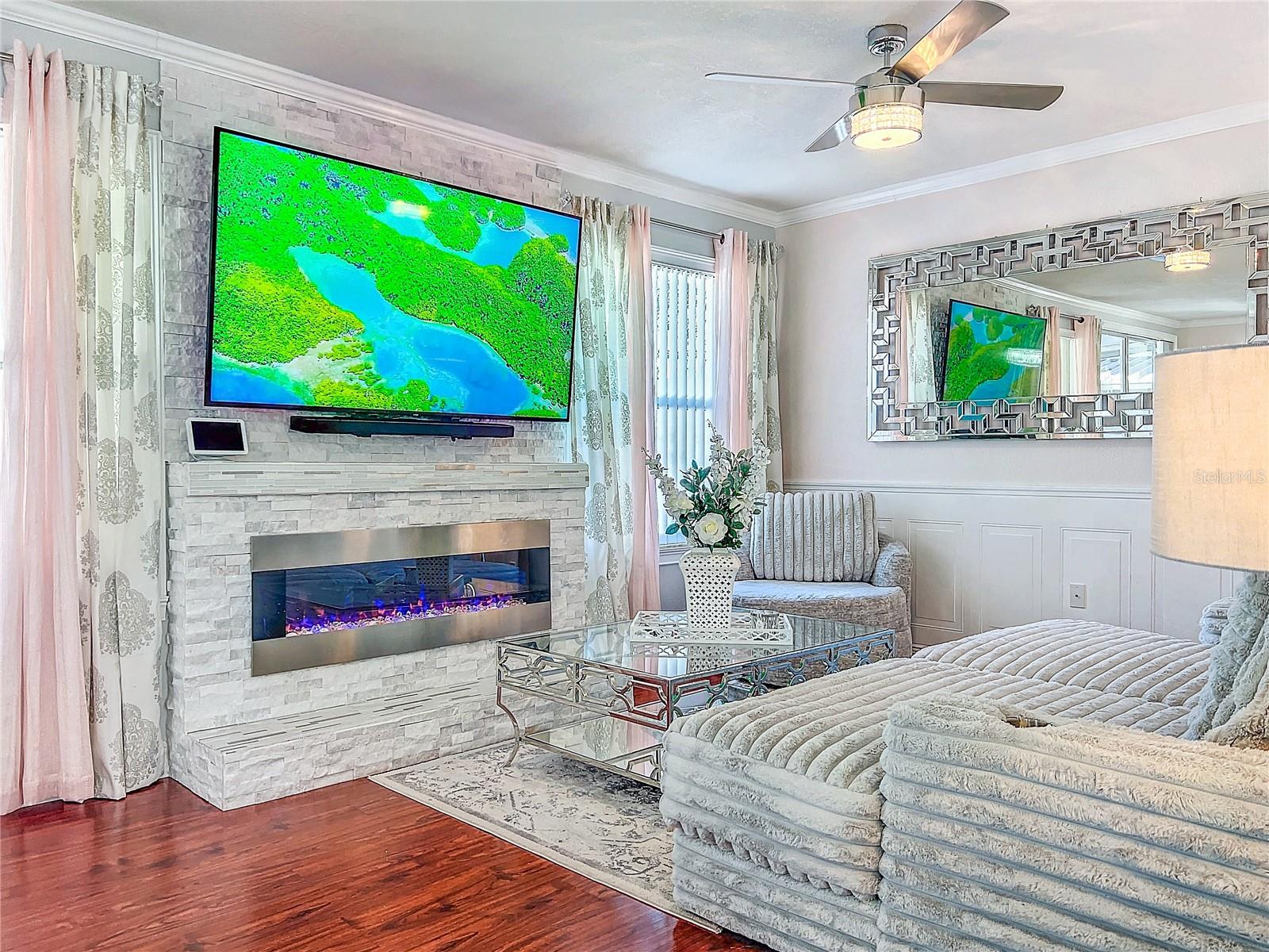 LE CLARE SHORES - Residential