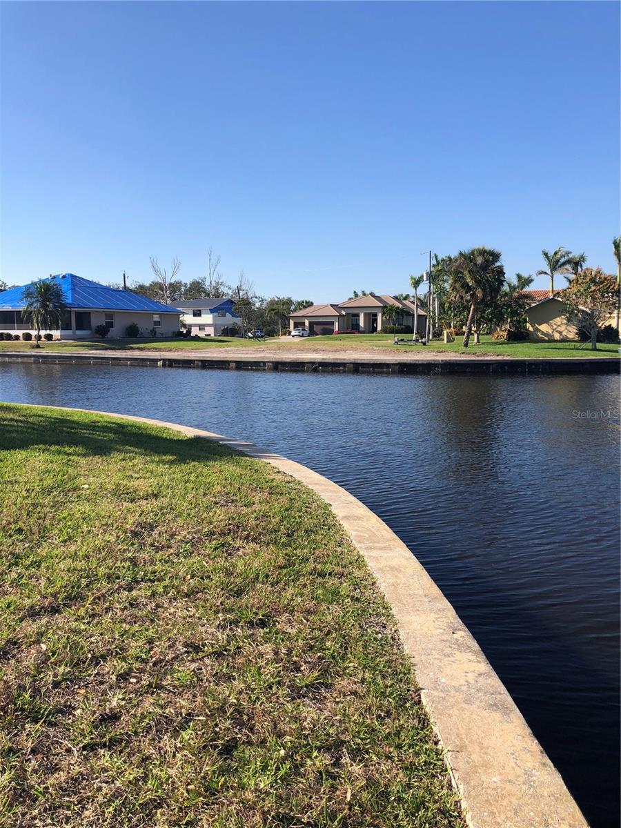 PORT CHARLOTTE SEC 060 - Land