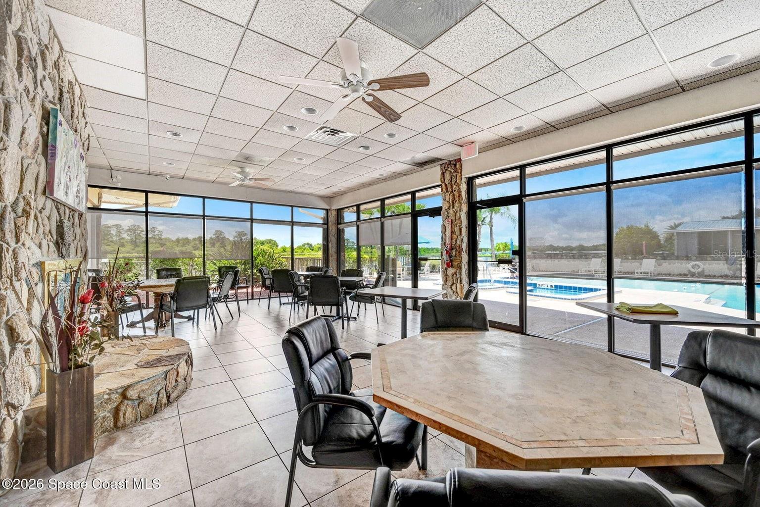 NORTHWEST LAKES CONDO PH VI - Residential