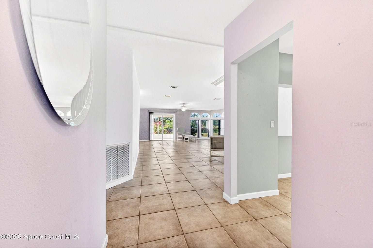 NORTHWEST LAKES CONDO PH VI - Residential