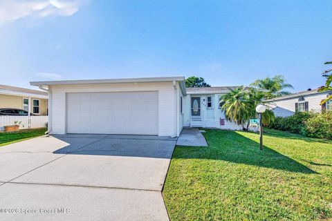 Photo of 425 Outer Drive, Cocoa, FL 32926 (MLS # O6383576)