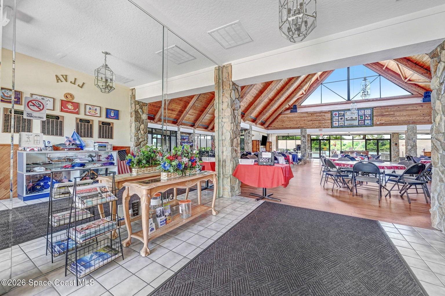 NORTHWEST LAKES CONDO PH VI - Residential