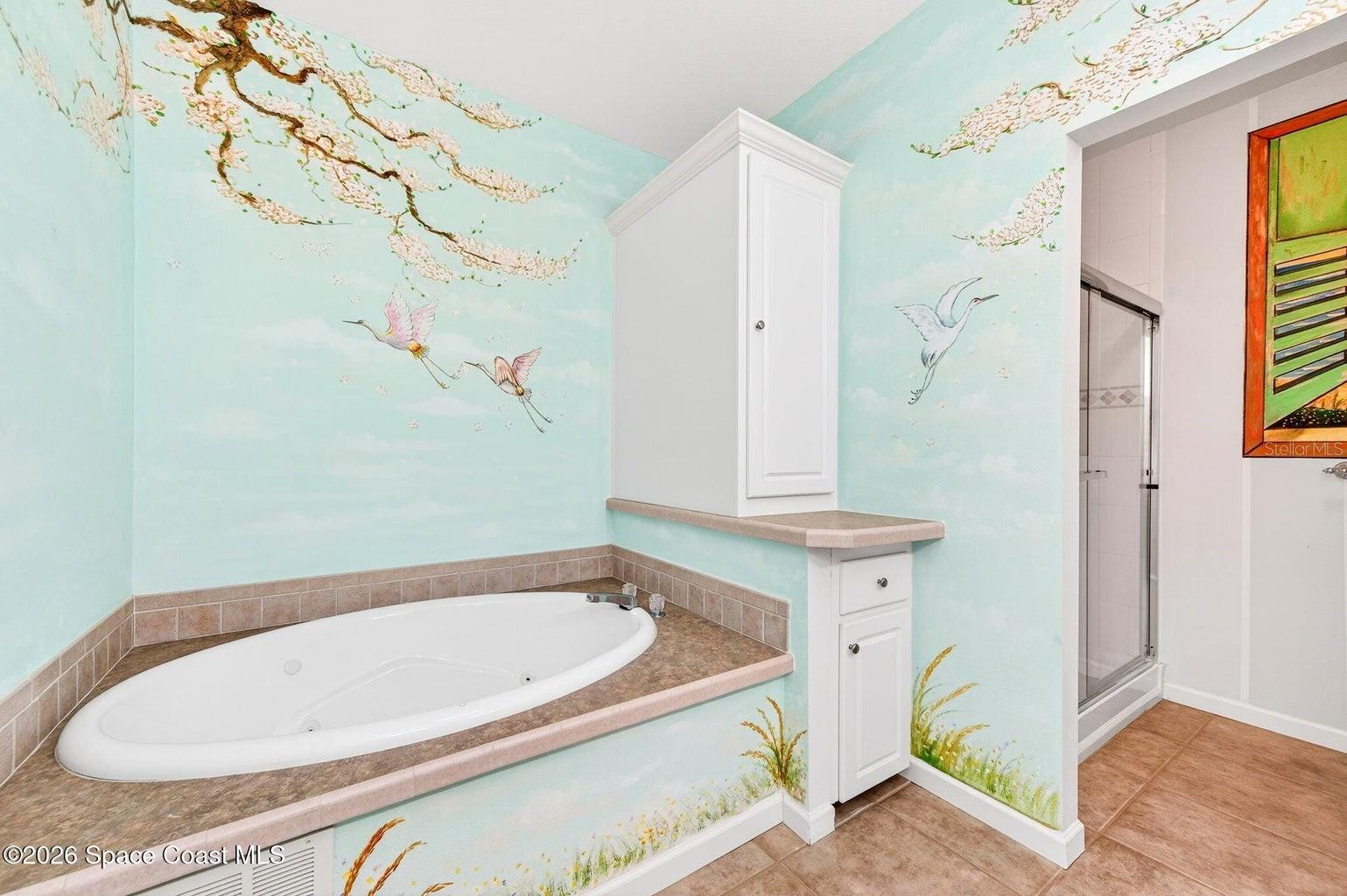 NORTHWEST LAKES CONDO PH VI - Residential