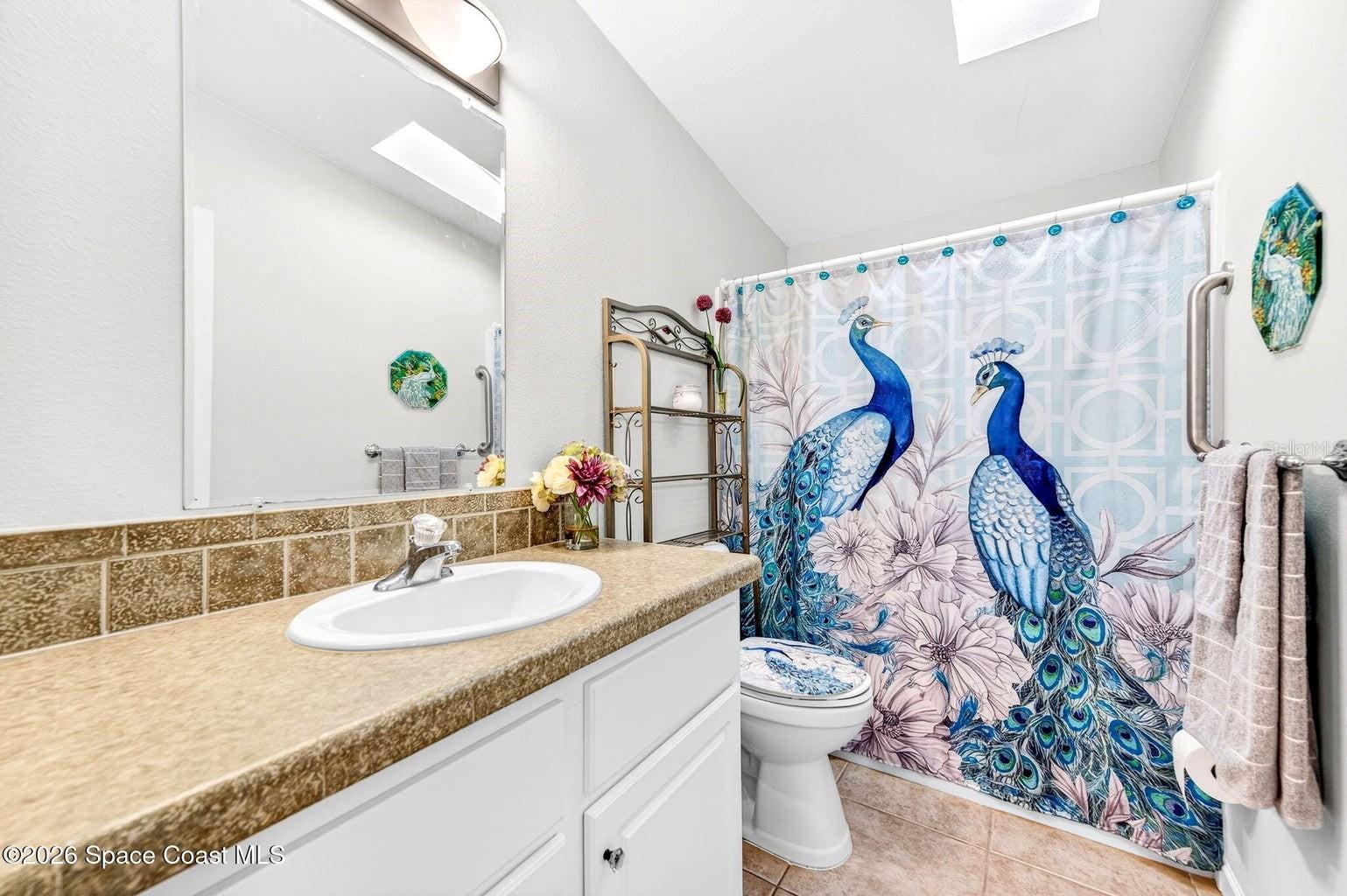 NORTHWEST LAKES CONDO PH VI - Residential