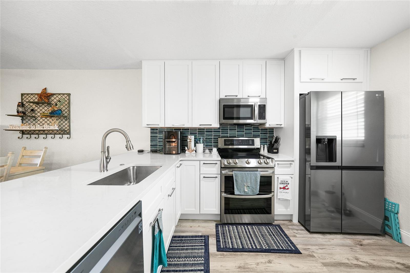 175 KINGS HIGHWAY B2