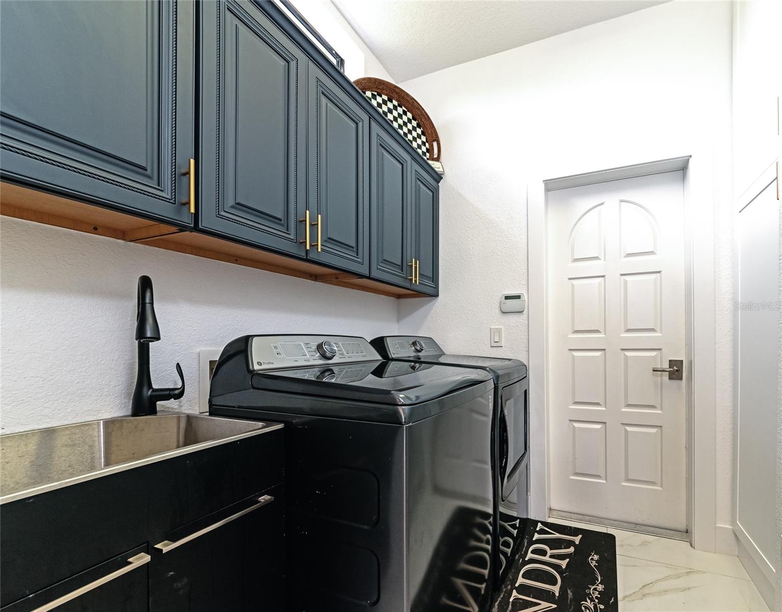 PORTOFINO ON THE BAY - Residential