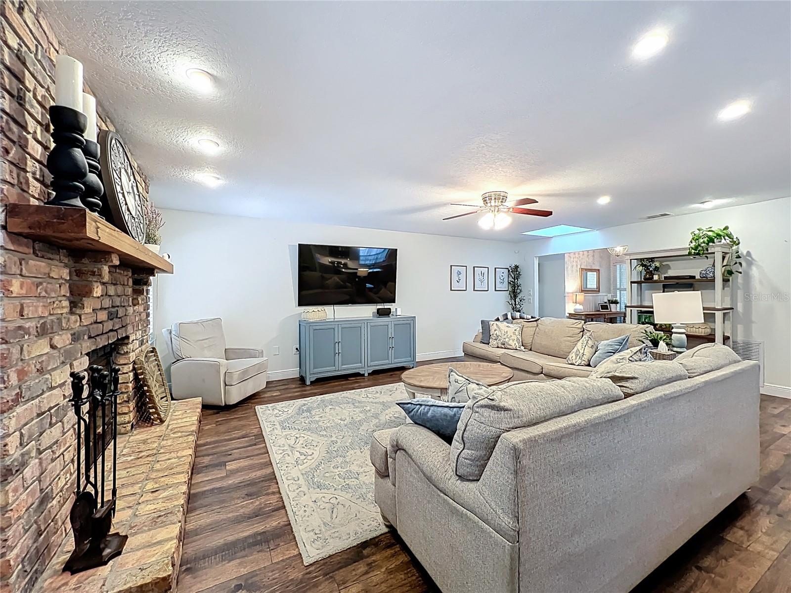 SAND LAKE HILLS SEC 09 - Residential