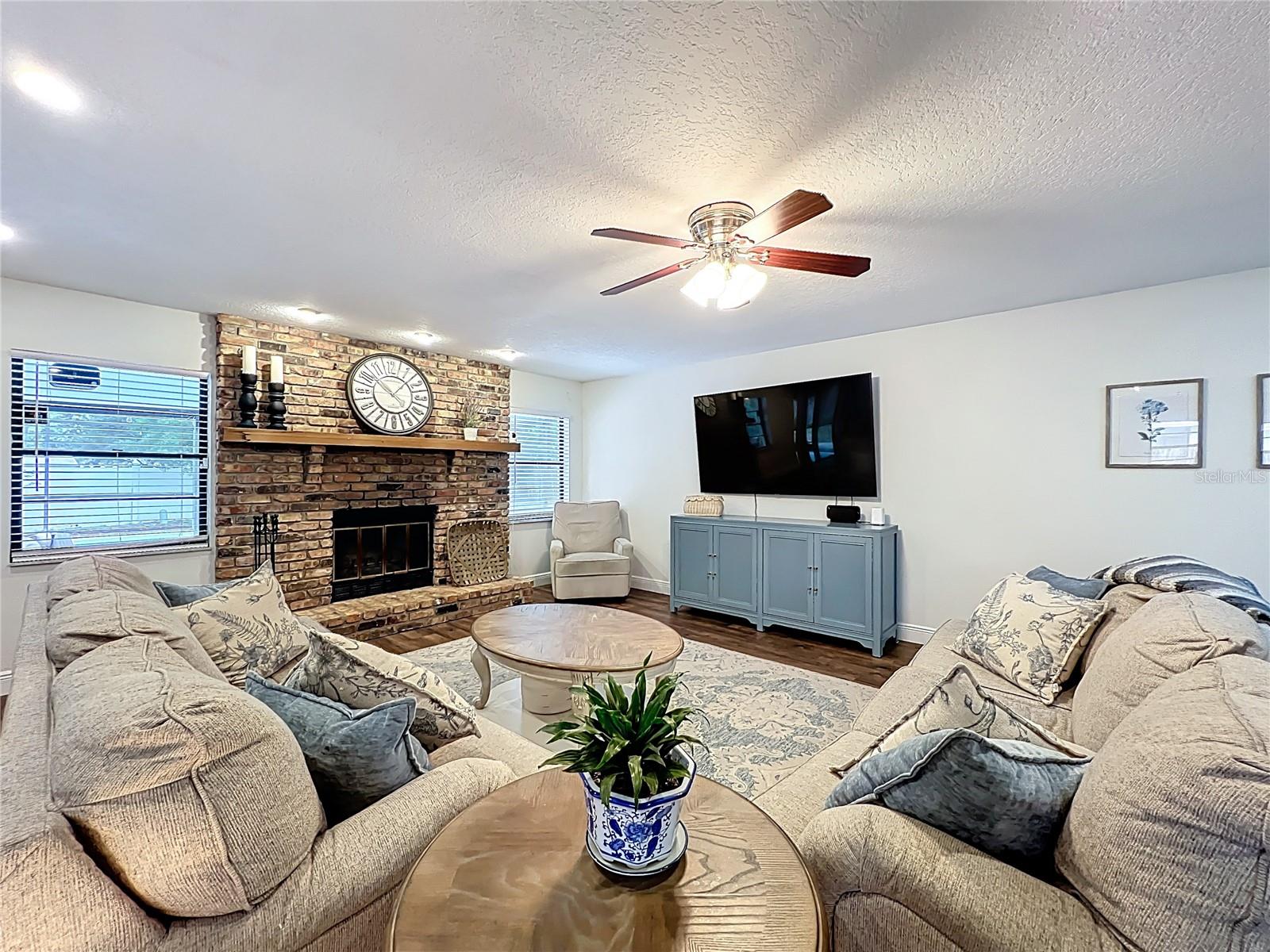 SAND LAKE HILLS SEC 09 - Residential