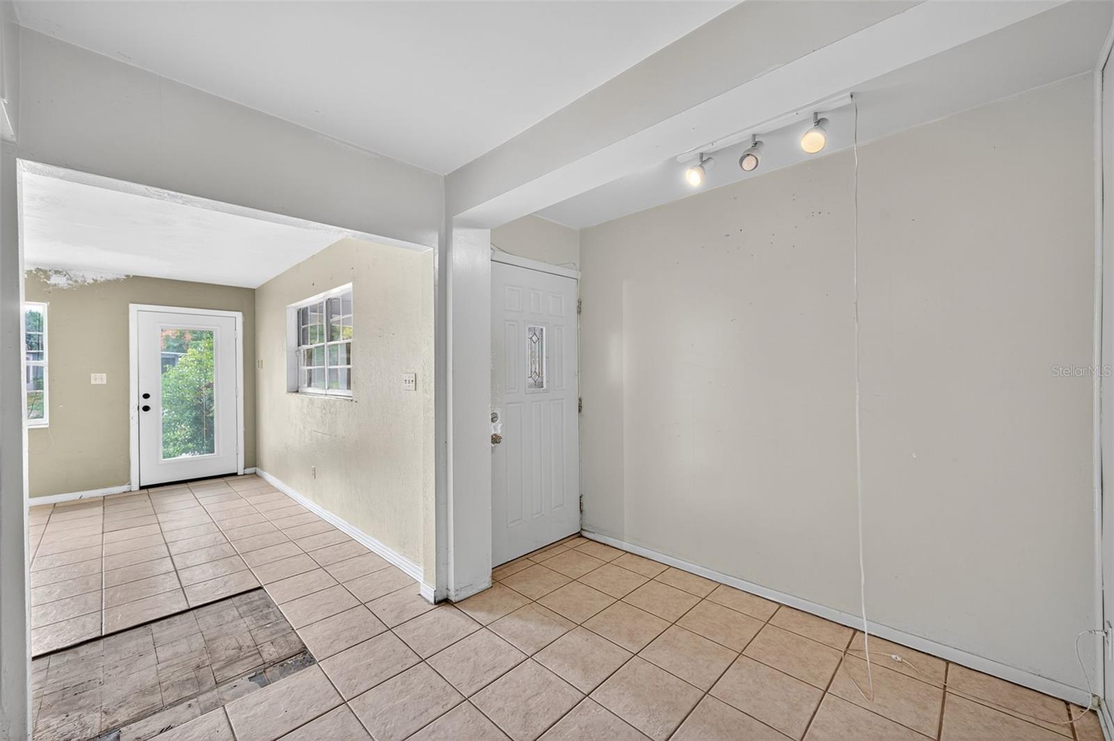 AZALEA GARDENS ESTATES - Residential