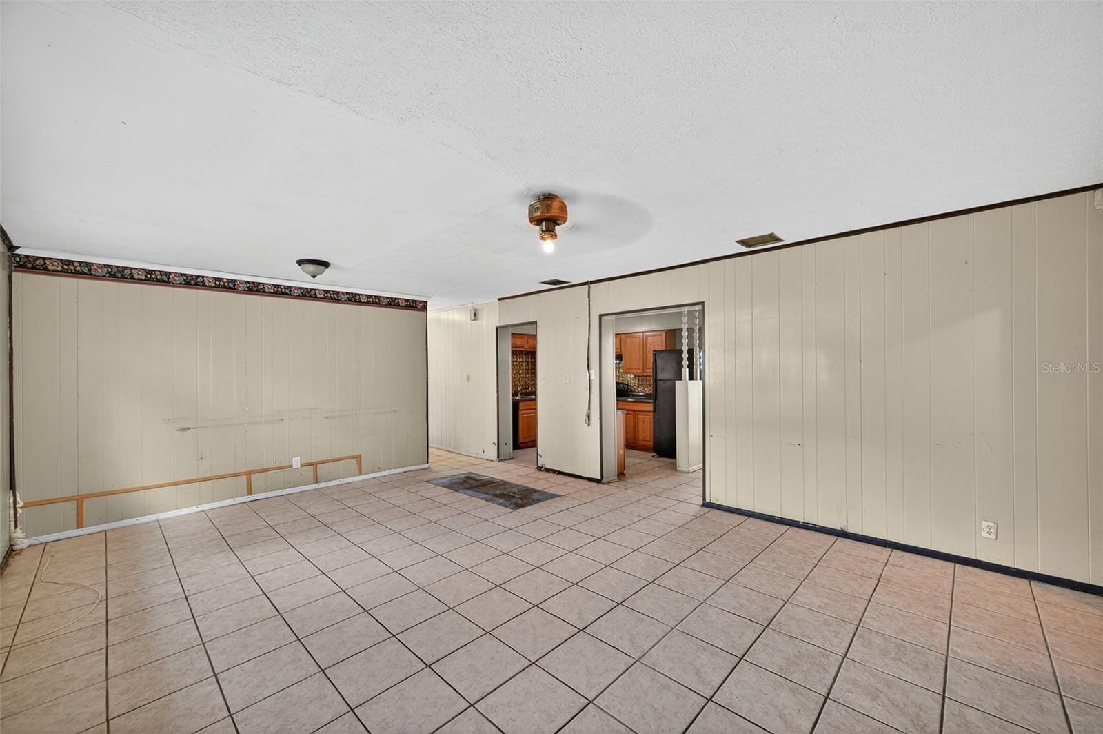 AZALEA GARDENS ESTATES - Residential